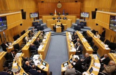 Μεταξύ των νόμων που αναπέμπει ο Πρόεδρος της Δημοκρατίας περιλαμβάνεται κι αυτός για την προώθηση των ανανεώσιμων πηγών ενέργειας.