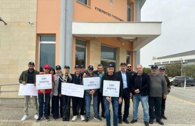 Σε επ' αόριστον απεργία οι ωρομίσθιοι υπάλληλοι του Κυβερνητικού Τυπογραφείου.