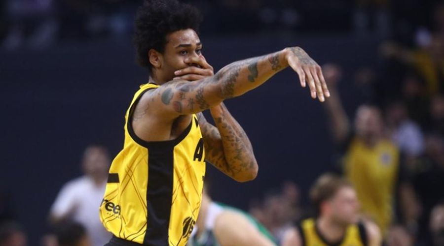 Βασίλισσα ΑΕΚάρα, ανατροπή στο καμίνι και πρόκριση στο Final 4