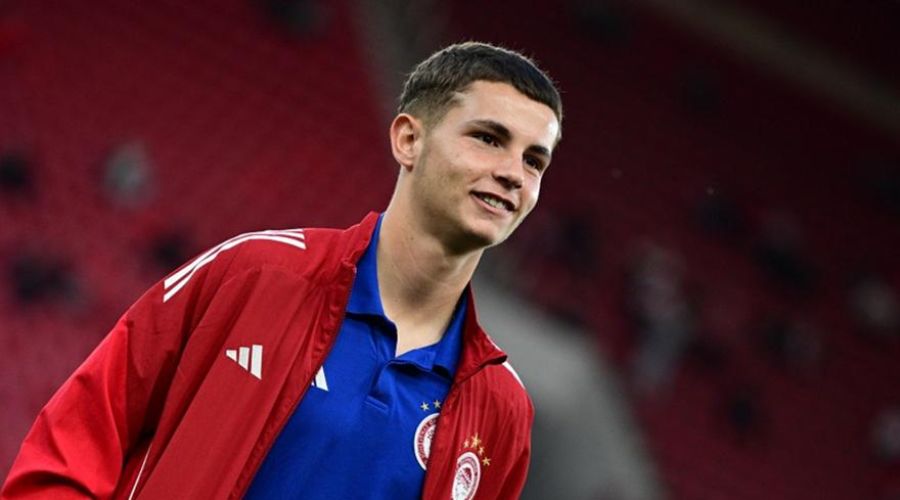 Θέλει Μουζακίτη η Γιουβέντους