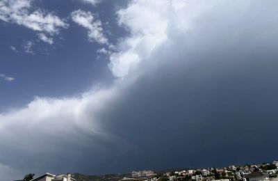 Μετά τη ζέστη που είχαμε τις τελευταίες μέρες, επανήλθαν οι βροχές.