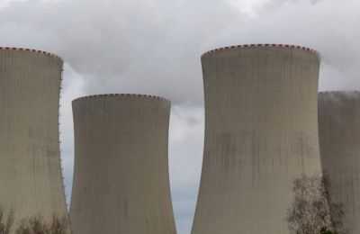 Ιράν και ΗΠΑ εξετάσουν συμφωνία για τερματισμό του πολέμου.