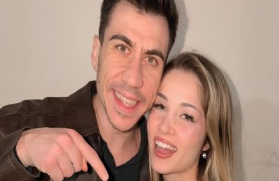 «Οι γονείς μου αγαπάνε την σύντροφό μου. Μπήκε στην οικογένεια και την λάτρεψαν όλοι» 