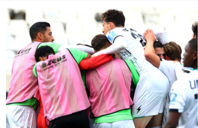 Τρίποντο ελπίδας για Ακρίτα! (vid)