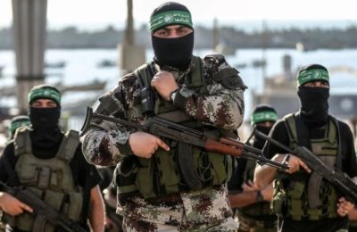 Μέλη της Χαμάς κακοποιούν και εκβιάζουν χήρες συμπολεμιστών τους