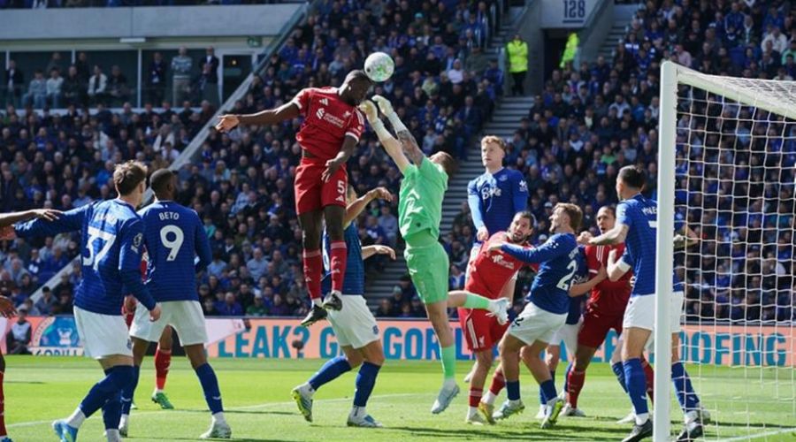 Ανανεώνει ο Κονατέ με τη Λίβερπουλ!