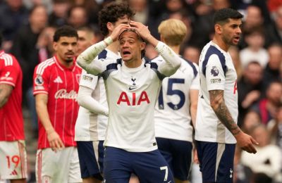 Η Τότεναμ παίζει το τελευταίο της χαρτί για παραμονή