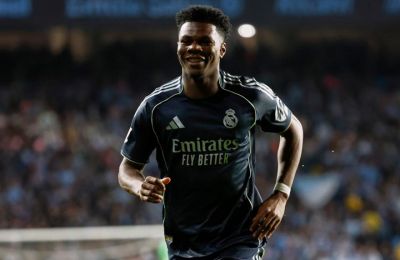 Ματιές της Μάντσεστερ Γιουνάιτεντ προς τον Τσουαμενί