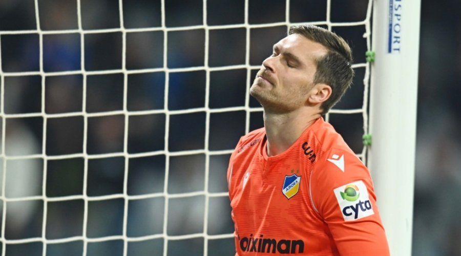 ΑΠΟΕΛ: Εκτός για τρεις εβδομάδες ο Μπέλετς! 