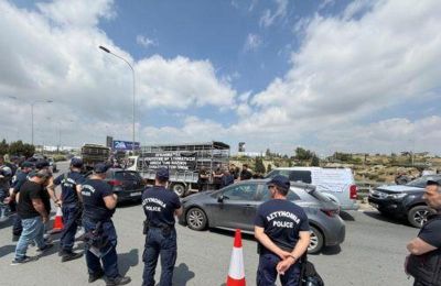 Συνάντηση με τον Πρόεδρο θα ζητήσουν οι κτηνοτρόφοι