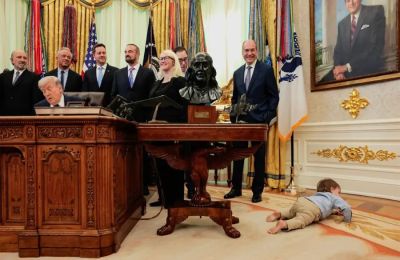 Αγοράκι που γεννήθηκε κωφό έκλεψε τις εντυπώσεις στον Λευκό Οίκο.