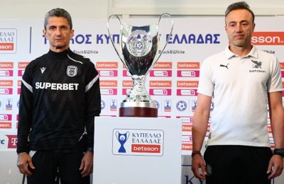 Τετ-α-τετ με το κύπελλο Λουτσέσκου και Κόντης