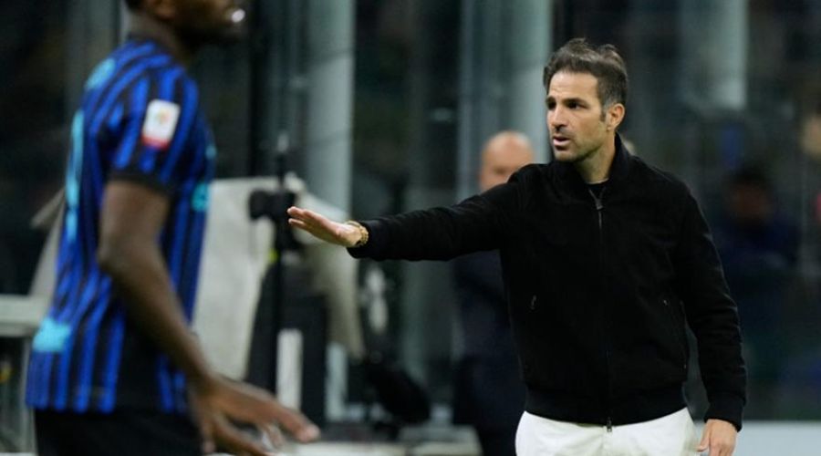 Η απάντηση του Φάμπρεγκας για το φημολογούμενο ενδιαφέρον της Τσέλσι