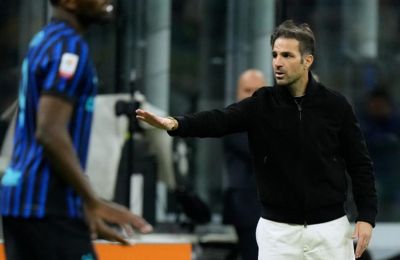 Η απάντηση του Φάμπρεγκας για το φημολογούμενο ενδιαφέρον της Τσέλσι