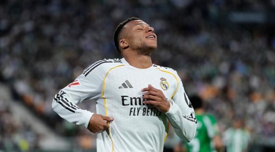 Ανησυχία στη Ρεάλ: Τραυματίστηκε ο Εμπαπέ