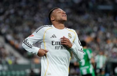 Ανησυχία στη Ρεάλ: Τραυματίστηκε ο Εμπαπέ