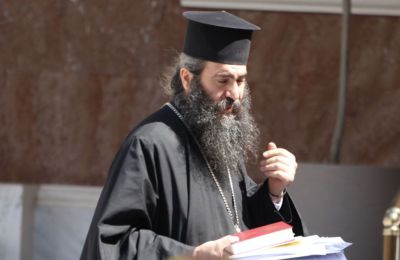 Ο τέως Μητροπολίτης Πάφου Τυχικός.