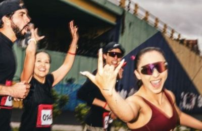 Νέα τάση είναι το φαινόμενο των runnfluencers, μια νέα γενιά influencers και content creators που μοιράζονται καθημερινά στιγμές από τις προπονήσεις τους.