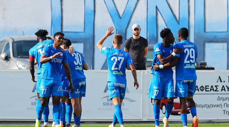 Έβαλε... φωτιά στα χαμηλά ο Εθνικός (vid)