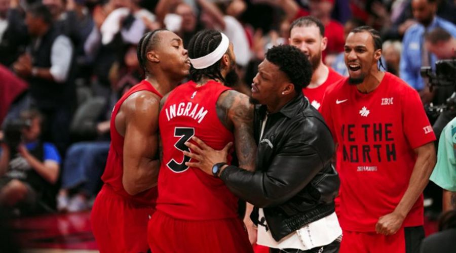 Χαμογέλασαν στο... θρίλερ οι Ράπτορς