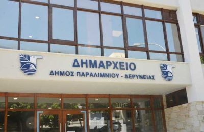 Κατεδαφίζονται παράνομα υποστατικά στο Παραλίμνι- Έντονες διαμαρτυρίες
