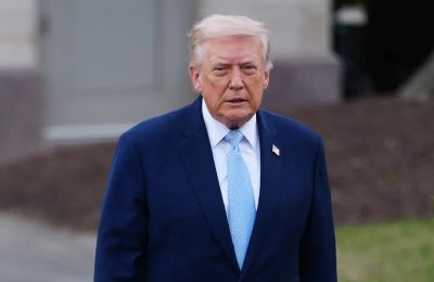 Τραμπ: «Το Ιράν βρίσκεται σε κατάσταση κατάρρευσης»