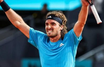 Έχασε δική του πρόκριση ο αναγεννημένος Τσιτσιπάς