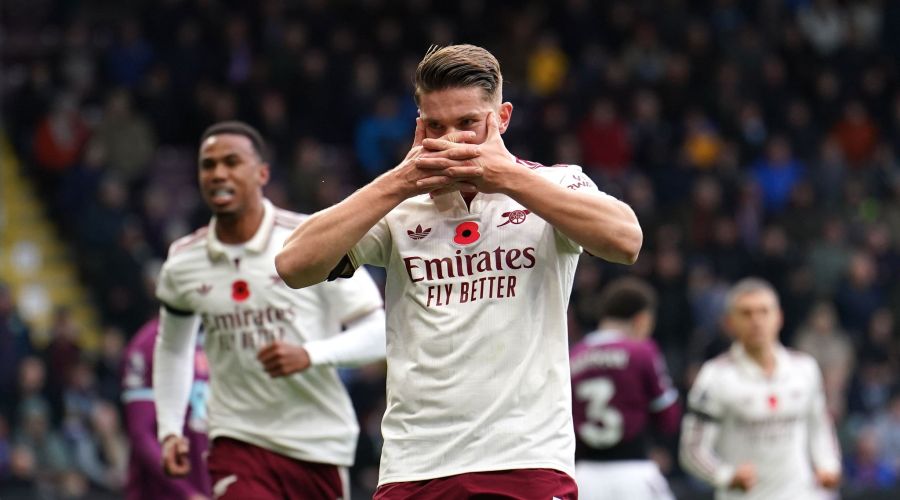 Αλλαγή μέρας σε ματς που ίσως κρίνει πρωτάθλημα στην Premier League