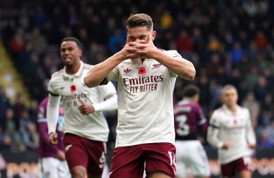 Αλλαγή μέρας σε ματς που ίσως κρίνει πρωτάθλημα στην Premier League