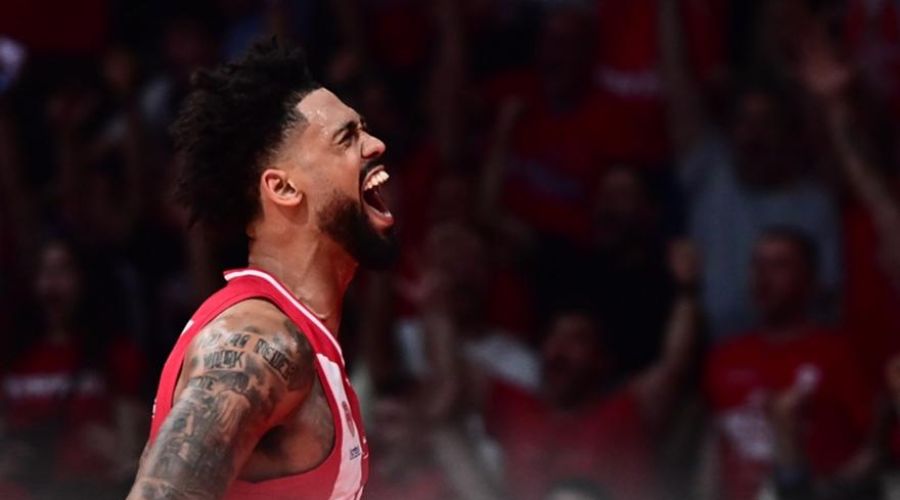 Αγριεμένος Ολυμπιακός, έκανε το 1-0 απέναντι στη Μονακό 