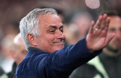 «Η Ρεάλ Μαδρίτης σκέφτεται επιστροφή Μουρίνιο»