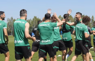 Ομόνοια: Χαμόγελα και καλή διάθεση στην προπόνηση (vid)