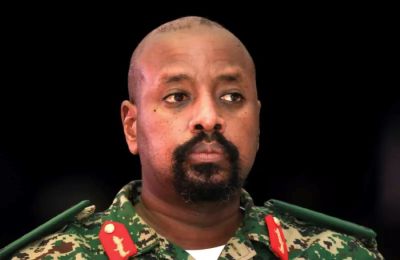 Αρχηγός στρατού της Ουγκάντας: Έχω ελληνικό DNA