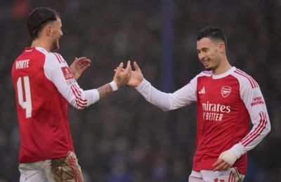 «Η Άρσεναλ προγραμματίζει πωλήσεις»