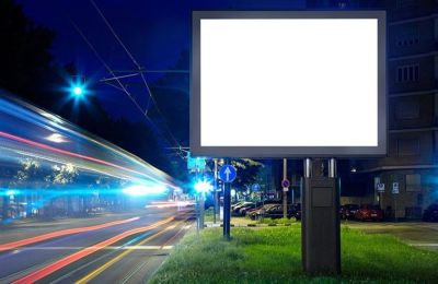 Η προεκλογική εκστρατεία υποψηφίων βουλευτών σε σχέση με το νόμιμο όριο δαπανών παραμένουν εκτός πραγματικότητας