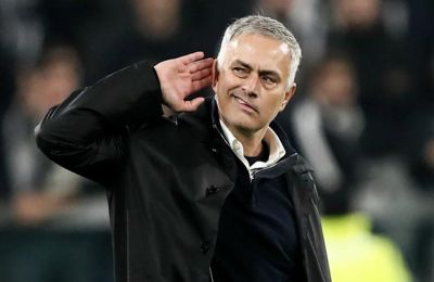 Μουρίνο: «Δεν μου έχει μιλήσει κανείς από τη Ρεάλ, το εγγυώμαι»