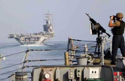Το σχέδιο ΗΠΑ για Στενά Ορμούζ θα αποφύγει την άμεση συνοδεία