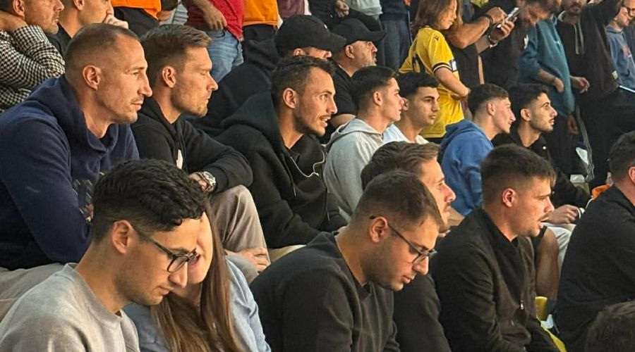 ΑΠΟΕΛ ΦΟΥΤΣΑΛ / Παρόντες και οι ποδοσφαιριστές