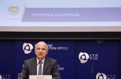 Ο Γενικός Έφορος Εκλογών Ελίκκος Ηλία. 