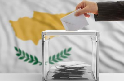 Ανάμεσα στους υποψηφίους για μια θέση στη Βουλή βρίσκεται και η θυγατέρα τέως Προέδρου της Δημοκρατίας