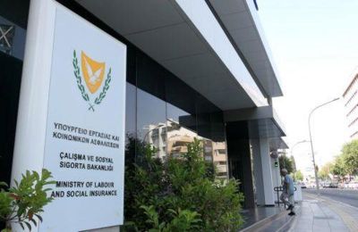 Τσάκωσαν αδήλωτους εργαζόμενους σε Εκπαίδευση και σε καταστήματα