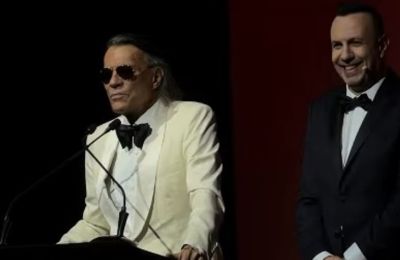 Ψινάκης για Αννίτα: Είναι η Πρόεδρος της Βουλής, μια κουκλάρα... (VID)
