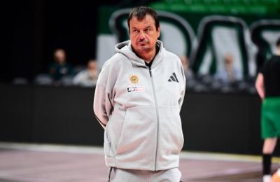 «Είμαστε όλοι πεπεισμένοι ότι θα κλείσουμε τη σειρά στο γήπεδό μας»