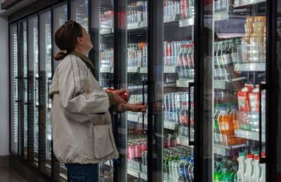 Παράνομοι κρίθηκαν οι προσωρινοί δασμοί που επέβαλε ο Ντόναλντ Τραμπ, ανοίγοντας τον δρόμο για νέες προσφυγές από επιχειρήσεις.