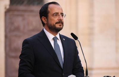 Ο Πρόεδρος Χριστοδουλίδης ζήτησε τη συνεργασία όλων για την αντιμετώπιση της κρίσης.