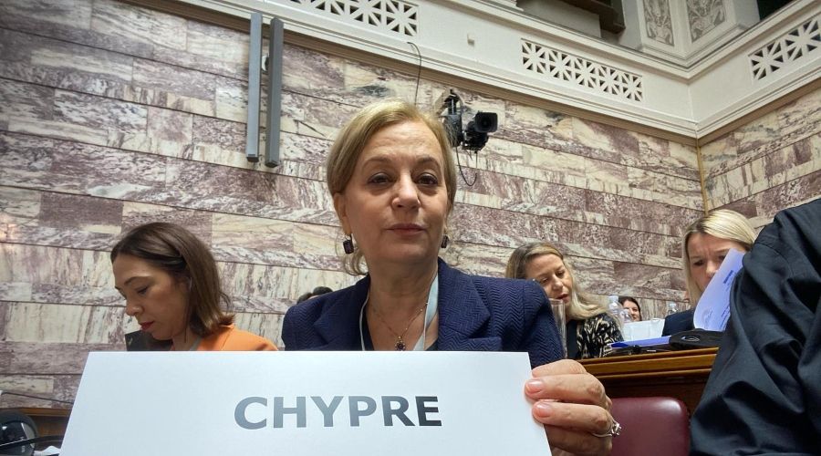 Η υποψήφια βουλευτής με το Volt, Αλεξάνδρα Ατταλίδου, εξαπέλυσε νέα επίθεση κατά του ΕΛΑΜ