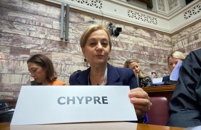 Η υποψήφια βουλευτής με το Volt, Αλεξάνδρα Ατταλίδου, εξαπέλυσε νέα επίθεση κατά του ΕΛΑΜ