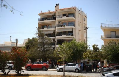 Η ψυχολόγος και εγκληματολόγος δρ Βάνα Παπακίτσου έκανε λόγο για δύο ανθρώπους σε βαριά συναισθηματική κατάσταση, συνδεδεμένες με στενούς φιλικούς δεσμούς.