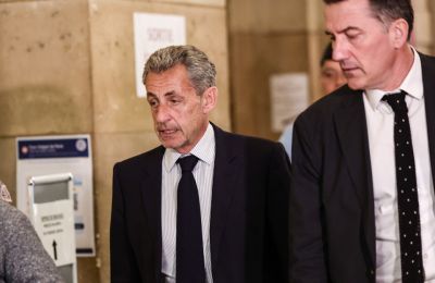 7 χρόνια φυλακή- πρόστιμο €300.000 πρότεινε η Εισαγγελία για Σαρκοζί