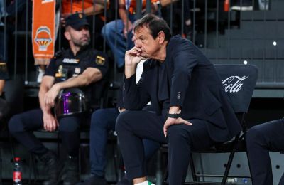 Αταμάν: Έφυγε από τη συνέντευξη όταν τον θύμισαν τη δήλωση του 